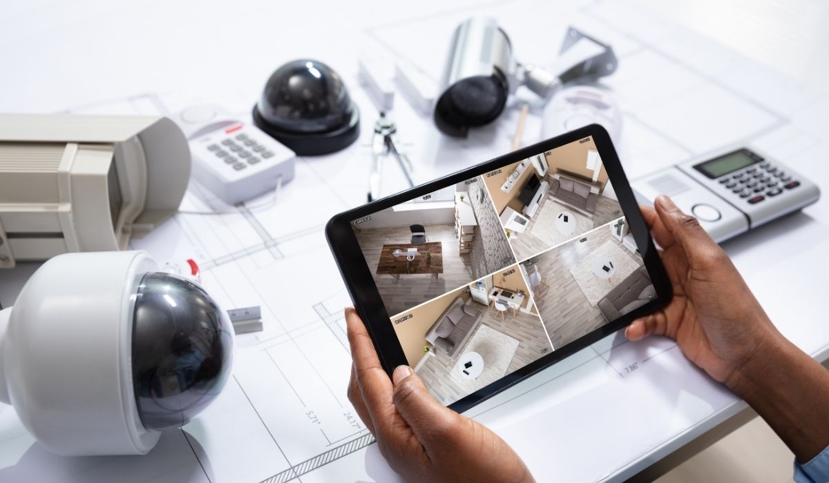 Security Cameras hero